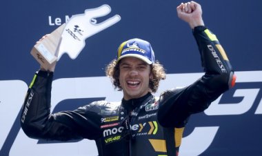 MotoGp, il pilota della Ducati VR46 Racing Marco Bezzecchi ha vinto a Le Mans