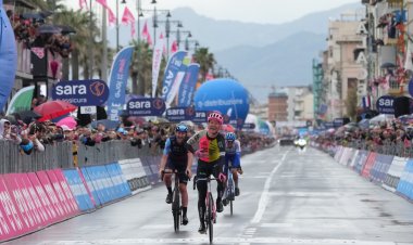 Magnus Cort Nielsen vince la decima tappa del Giro d'Italia