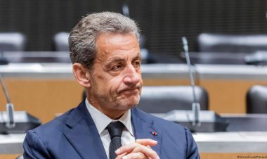 Nicolas Sarkozy condannato in appello a tre anni di carcere