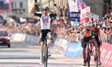 Brandon McNulty (UAE Team Emirates) ha vinto la quindicesima tappa del 106^ Giro d'Italia