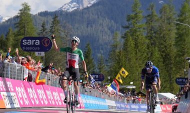Filippo Zana ha vinto la diciottesima tappa del Giro d’Italia 2023