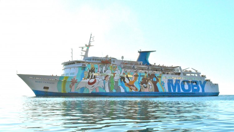 La nuova ammiraglia Moby Fantasy in viaggio da Guangzhou al porto di Livorno