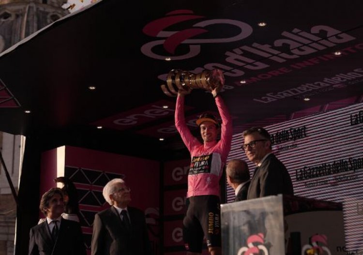 A vincere il Giro d'Italia è stato Primož Roglič (Jumbo-Visma)