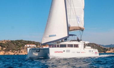 A caccia di veleni, il catamarano One è arrivato a Venezia