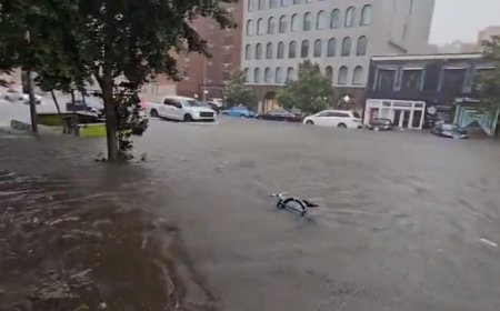 La pioggia comincia a placarsi a New York, ma resta lo stato d'emergenza