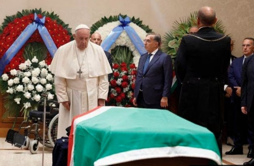 Napolitano, domani i funerali di Stato in forma laica