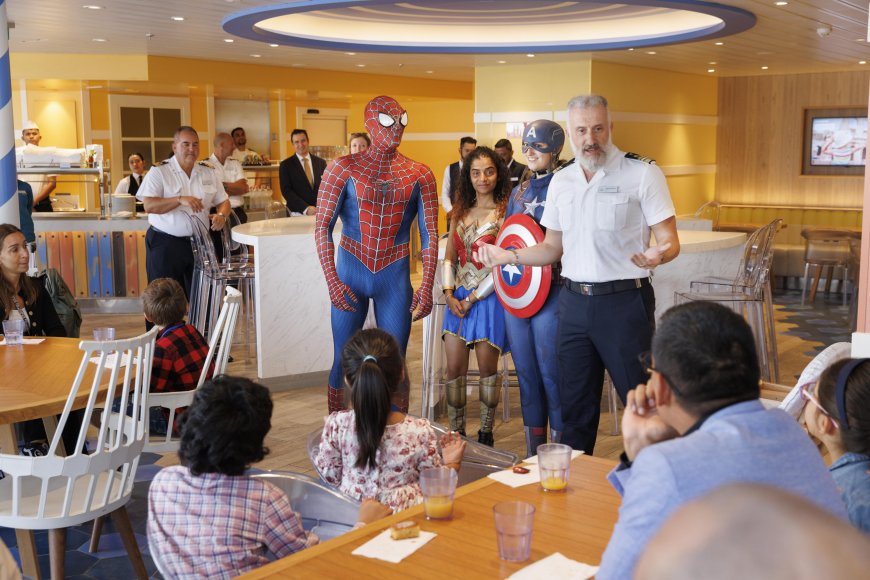 Costa Crociere chiude i festeggiamenti con Spiderman