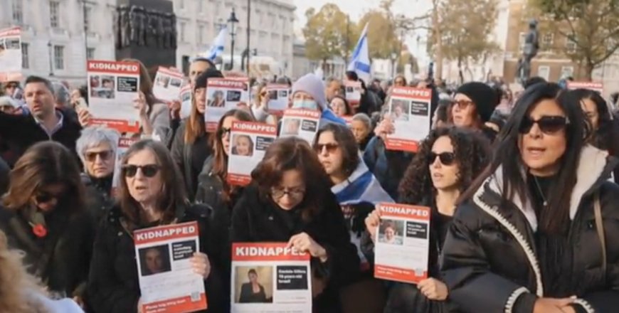 Regno Unito, manifestazione per la liberazione degli ostaggi in Palestina