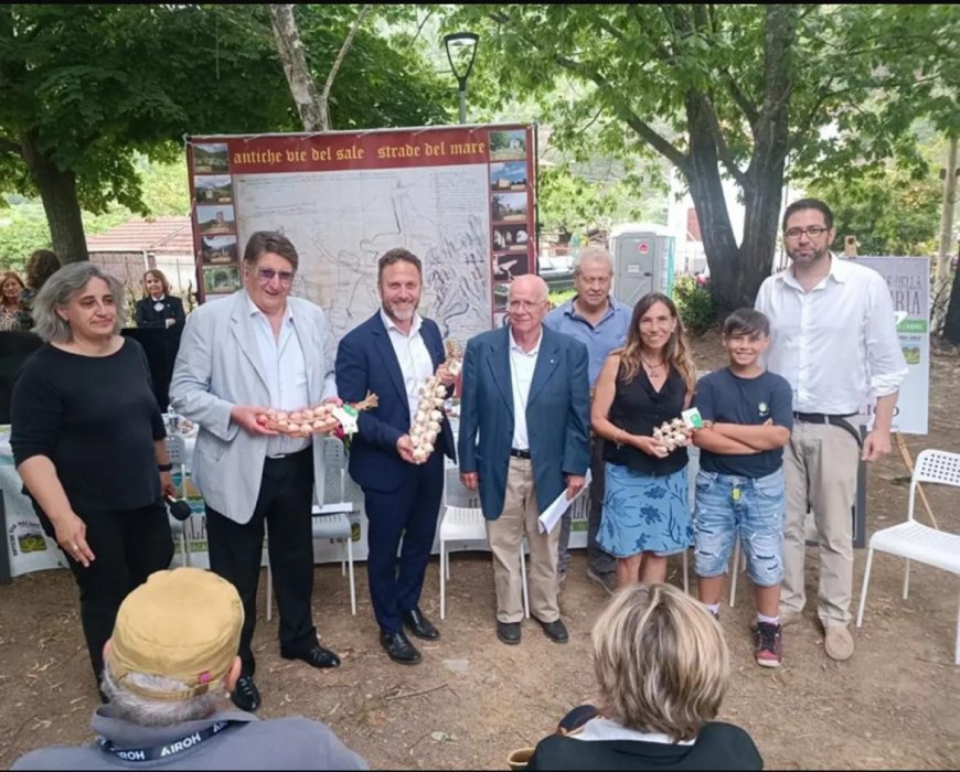 A luglio, nell’area espositiva della fiera dell’aglio di Vessalico si svolgerà il 1° Campionato Nazionale di Salse al Mortaio con l’Aglio di Vessalico