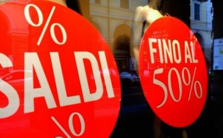 Le vendite tornano in territorio positivo, lo dicono Confcommefcio e Confesercenti