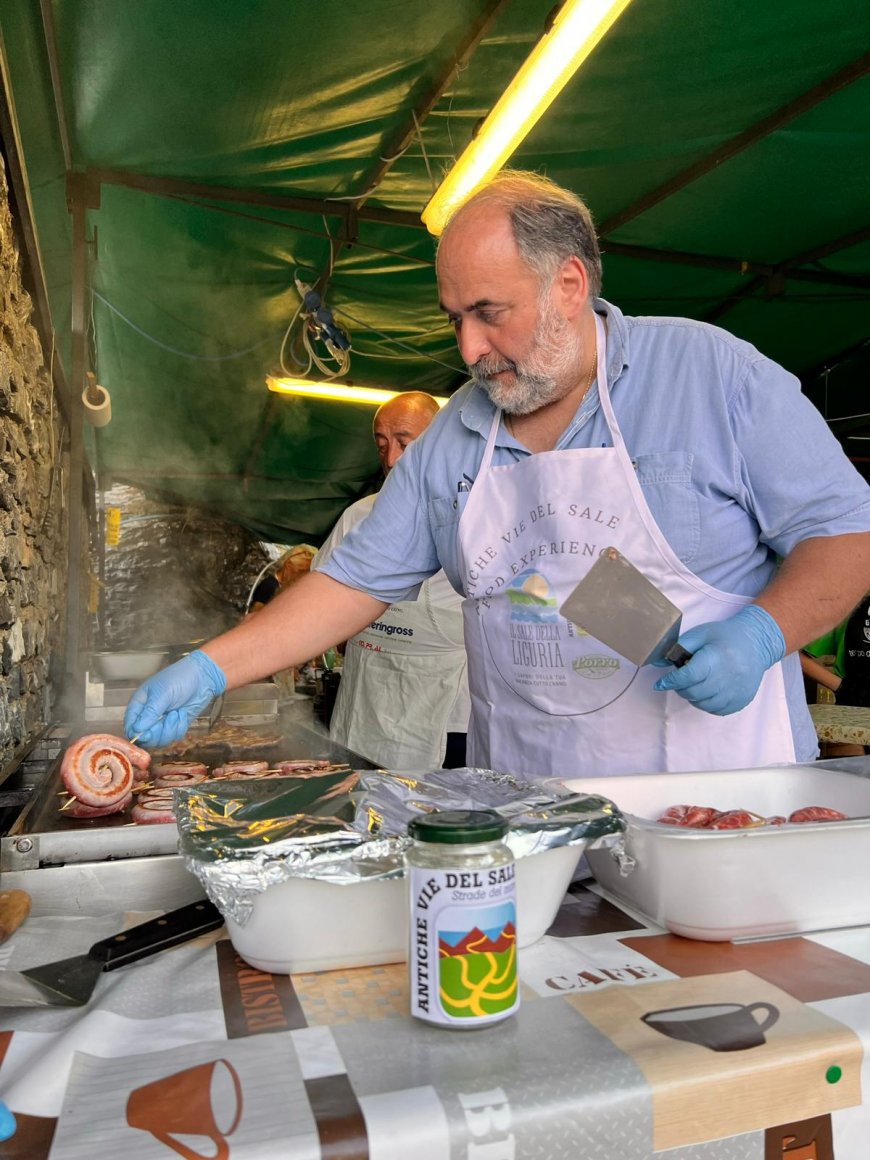 Ad Armo una gara al mortaio per celebrare il famoso pan fritto