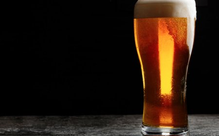 Sos birra italiana, maltempo e siccità tagliano raccolto orzo