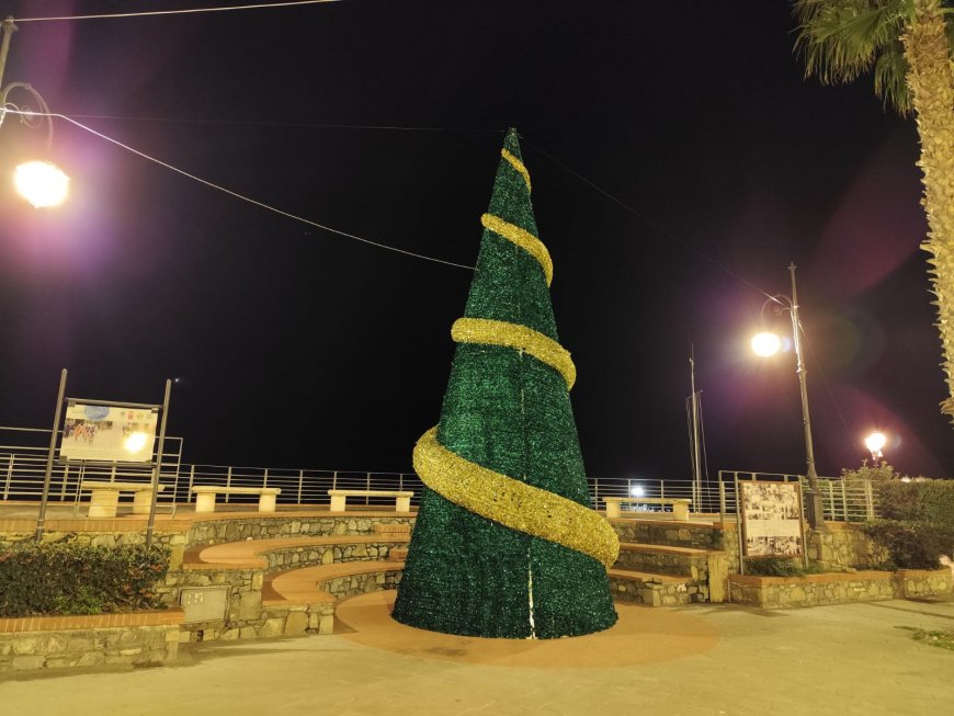 A Laigueglia tanti eventi per un magico Natale tra dolci e tombolate