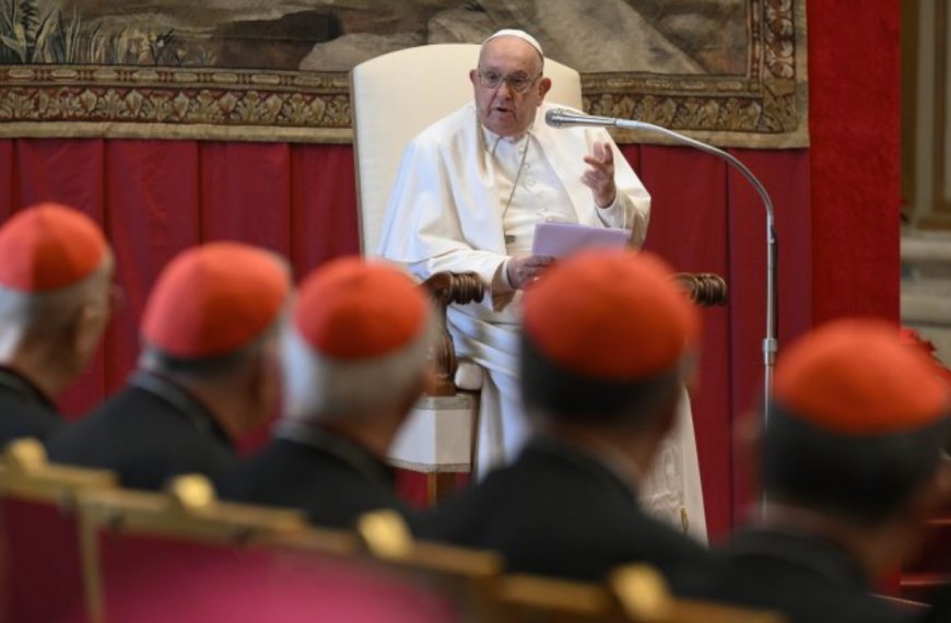 Papa Francesco: alla Curia Romana, 'a Gaza non è guerra, è crudeltà'