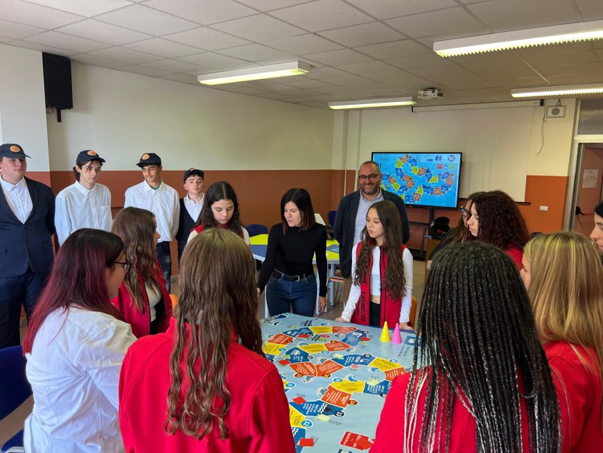 Ecomondo, gli steward dell'ambiente dell'Albeghiero di Alassio animeranno le attività di educazione ambientale sull'agenda Onu 2030