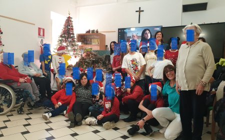 A Pietra Ligure la sesta edizione dell’iniziativa 'Regala un sorriso ai nonni del Santo Spirito e agli anziani seguiti dai servizi sociali'