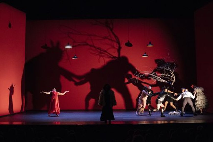 Torna ‘Amore’ di Delbono. Un viaggio musicale e lirico che tocca l’anima
