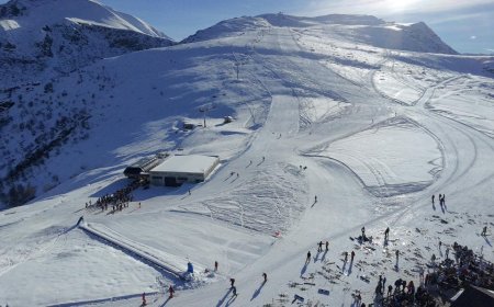Neve da favola. Stagione magica ad Artesina. Sabato 14 ci sarà il 19° Raduno nazionale delle Mascotte