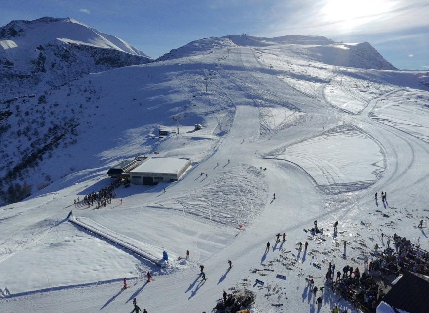 Neve da favola. Stagione magica ad Artesina. Sabato 14 ci sarà il 19° Raduno nazionale delle Mascotte