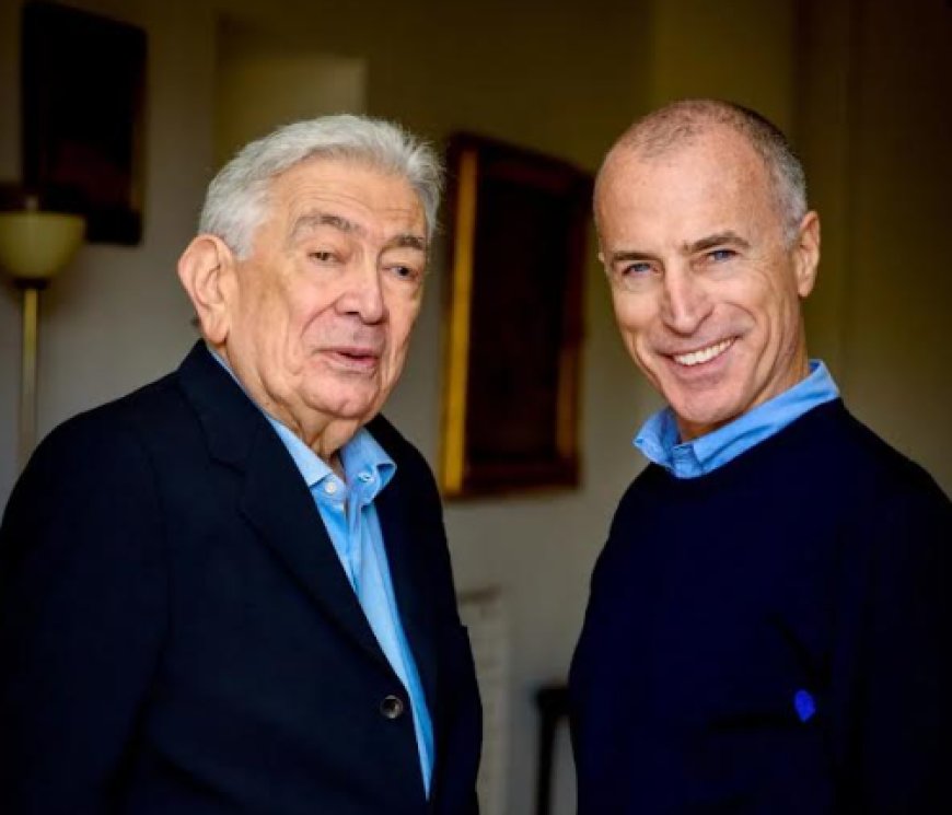 Mario Maffucci e Andrea Scarpa tengono “Una lezione particolare” domani 1° aprile ore 11.00 nel Teatro Ariston.
