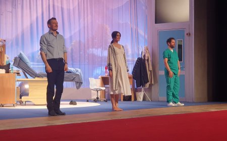 Applausi a scena aperte per “Contrazioni Pericolose” al Teatro del Casinò di Sanremo