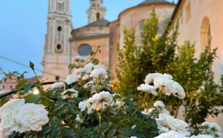 Come ogni estate torna puntuale “DVA 2026 – Di Voci e D’Accordo”, la rassegna di musica e cultura all’ombra dei campanili di Laigueglia