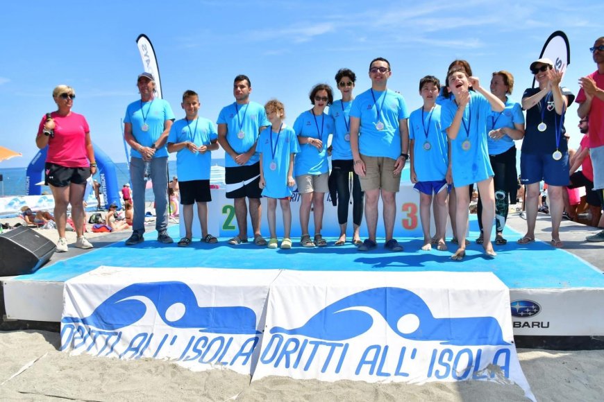 Piscina di Alassio, pausa estiva dal 13 luglio e tanti appuntamenti in vista per la squadra special