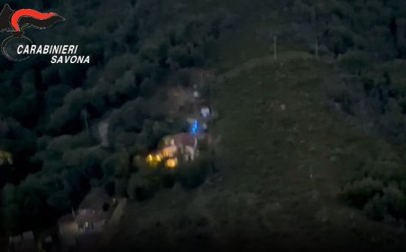 Alterazione, fabbricazione e detenzione di armi e munizioni clandestine in concorso,  quattro arresti dei carabinieri