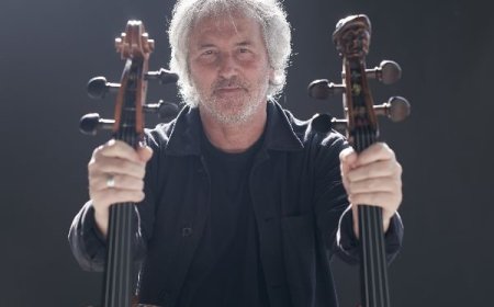 Mario Brunello (violoncello) con “Geometrie dell'anima: tra la grazia di Bach e l'abisso di Weinberg” apre la nuova edizione di “Noli Musica Festival 2026”