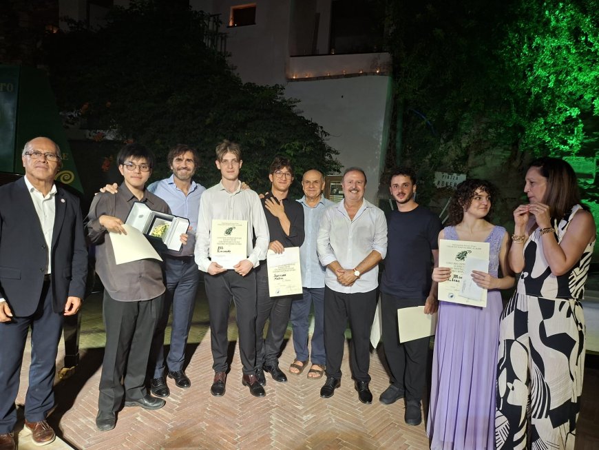Il pianista giapponese Kubota Sota vince la trentasettesima edizione del “Rovere d’Oro” di San Bartolomeo al Mare