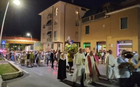 Sabato con i lumini e processione per la Festa di San Bartolomeo al mare
