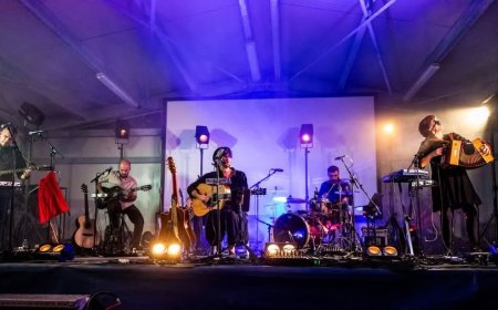 “Lou Tapage” chiude sabato 5 settembre la trentaduesima edizione del “M&T” Festival di San Bartolomeo al mare