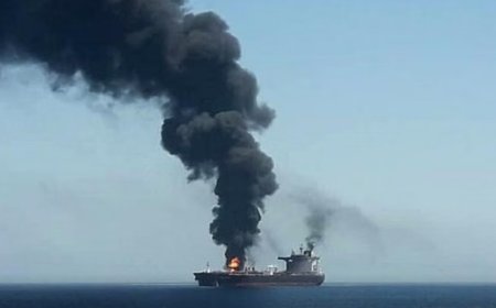 Superpetroliera urta una mina nello stretto di Hormuz ed esplode