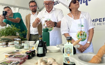 Salone del Camper: i camperisti testimonial delle eccellenze liguri con «Natura Viva», il quadro edibile firmato dallo Chef Revel