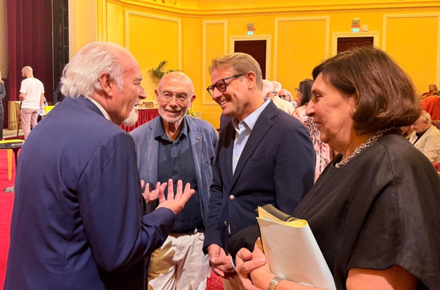 Antonio Ricci premiato a Sanremo per "Antonio Semeria"
