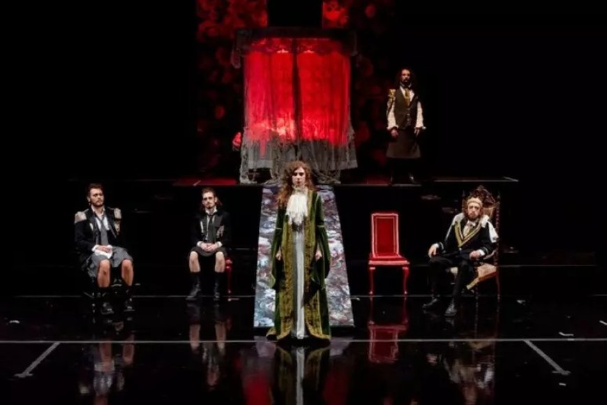 Il Teatro della Tosse riparte da Shakespeare, giovedì 15 ottobre ospiterà la prima nazionale di A cena con Macbeth