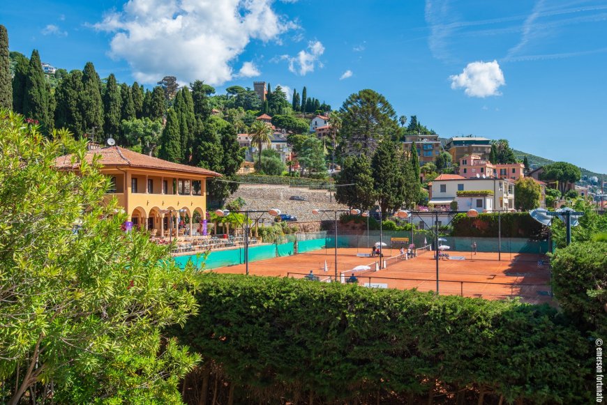 “Alassio in rosa per Alessia”: al Tennis Club Hanbury un torneo per sostenere l’AIRC